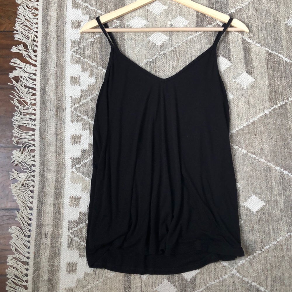 Carly Jean Basic V-Neck Tank